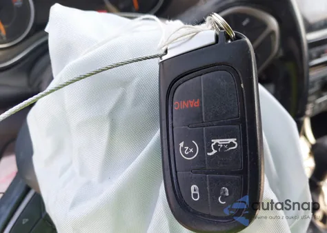 2020 Jeep Cherokee Limited 4X4 из США, поврежденный, VIN 1C4PJMDX1LD611565